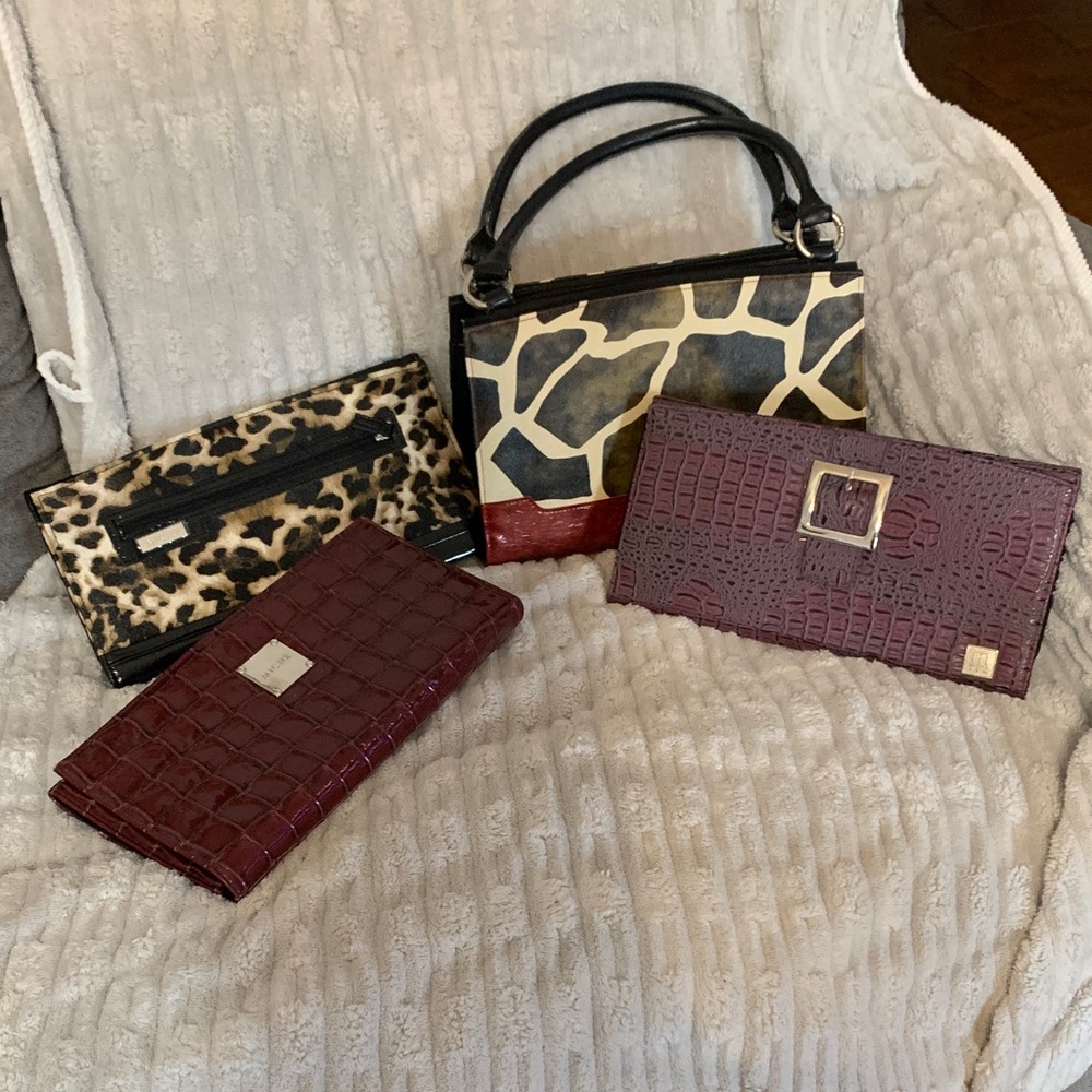 Miche purse with 4 covers